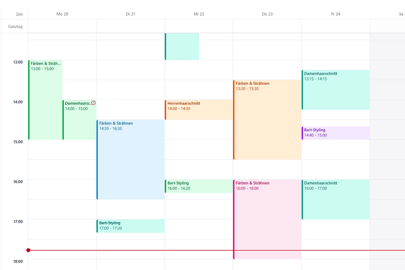 Revobook-Kalender in der Wochenansicht mit farbigen Terminen mehrerer Mitarbeiter